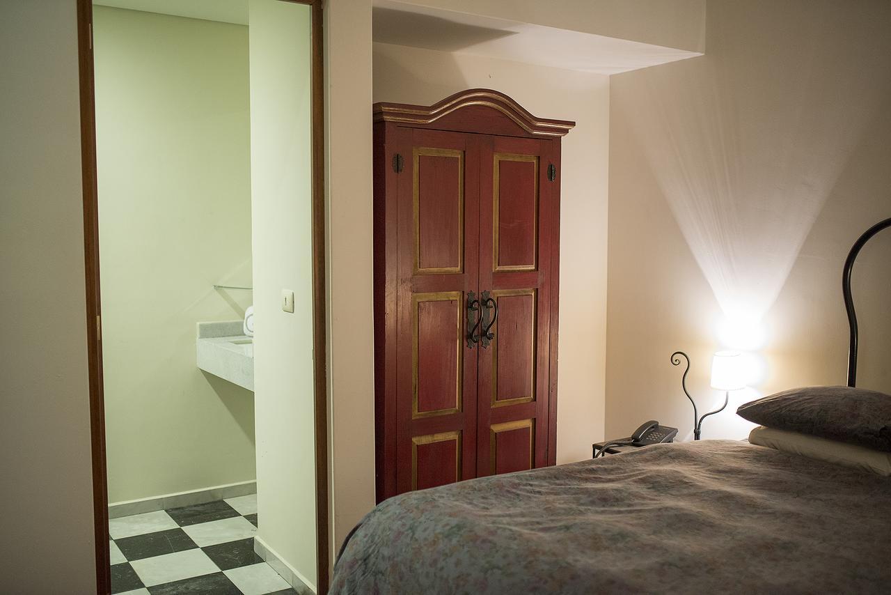 Gertrudis Hotel 莫雷利亚 外观 照片